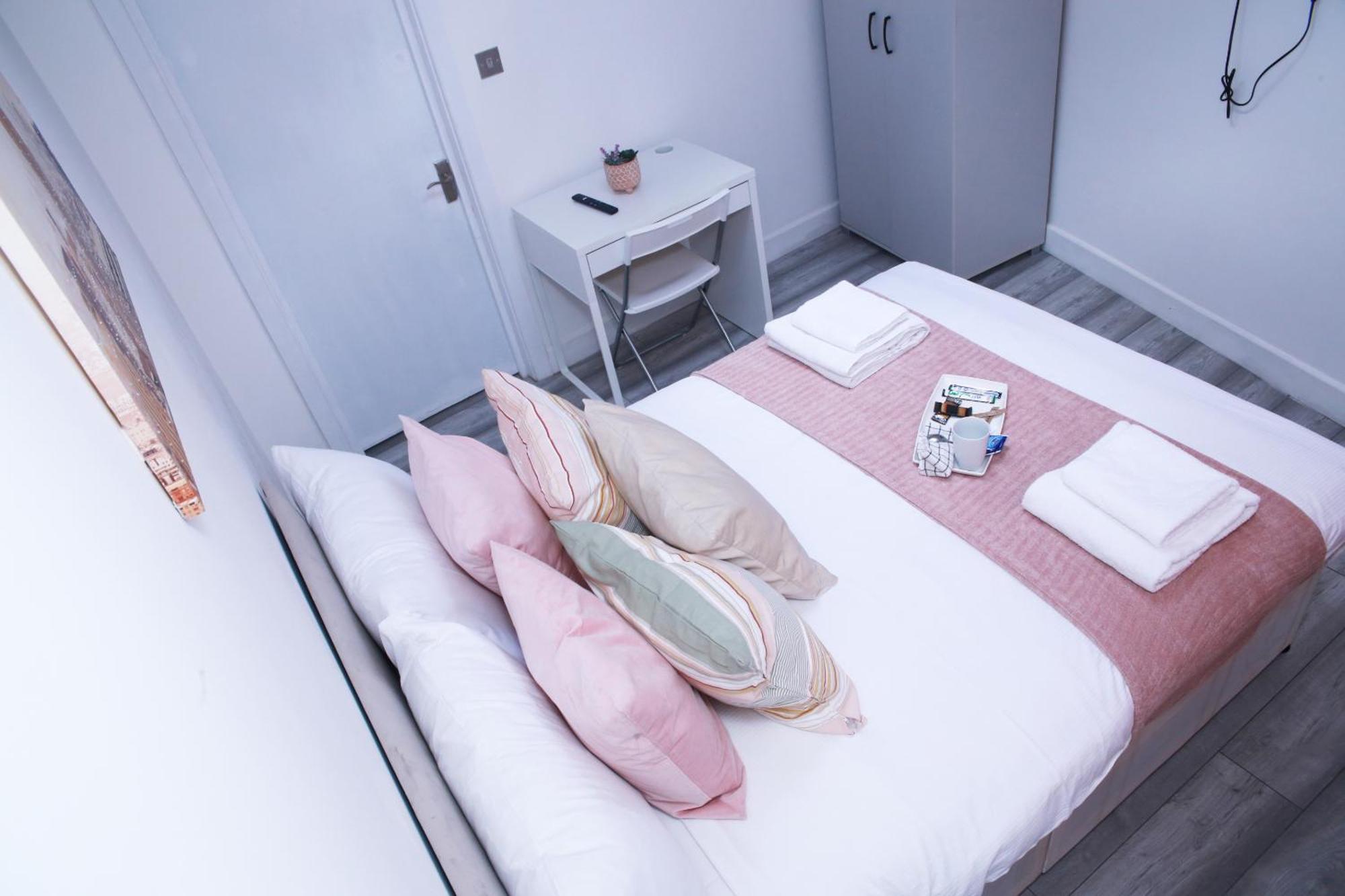 Apartament Harrow Luxury Flat With Free Parking. Londyn Zewnętrze zdjęcie